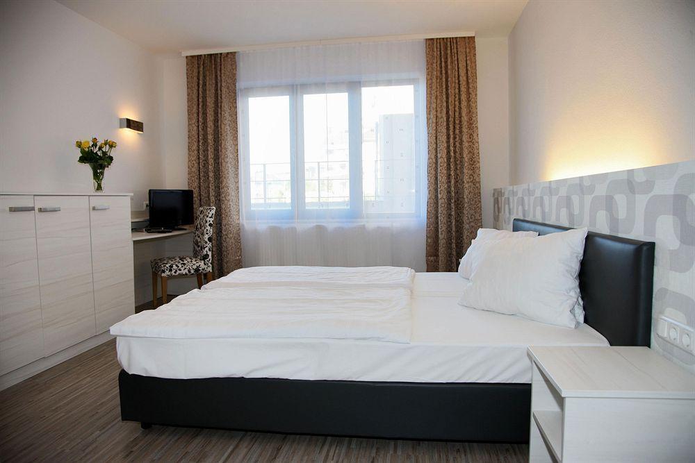 Fair Hotel Moenchengladbach City ภายนอก รูปภาพ